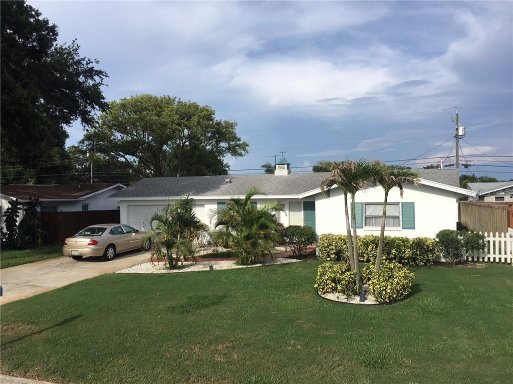 9269 111th St., Seminole, FL 33772