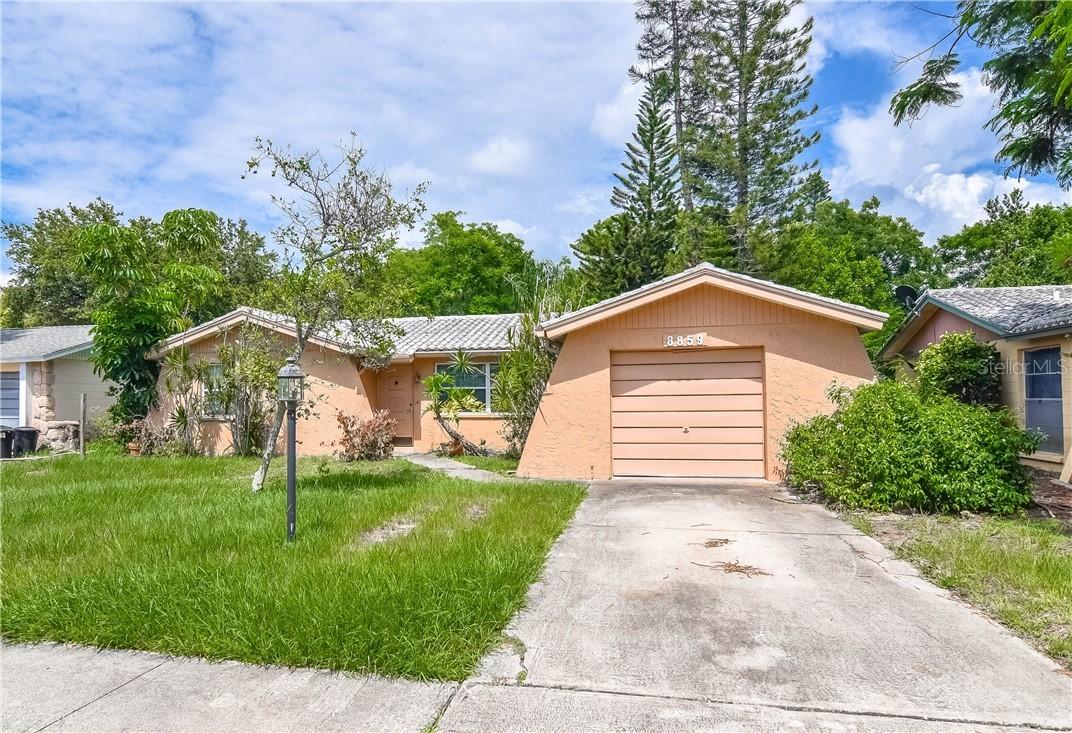 8859 Orange Blossom Dr., Seminole, FL 33772