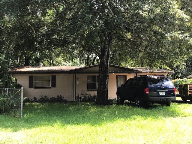 21444 Canal Dr., Brooksville, FL 34601