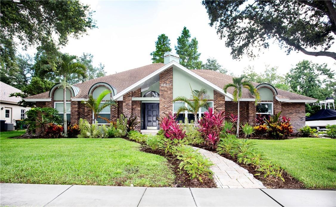 8687 Pelican Ct., Seminole, FL 33777