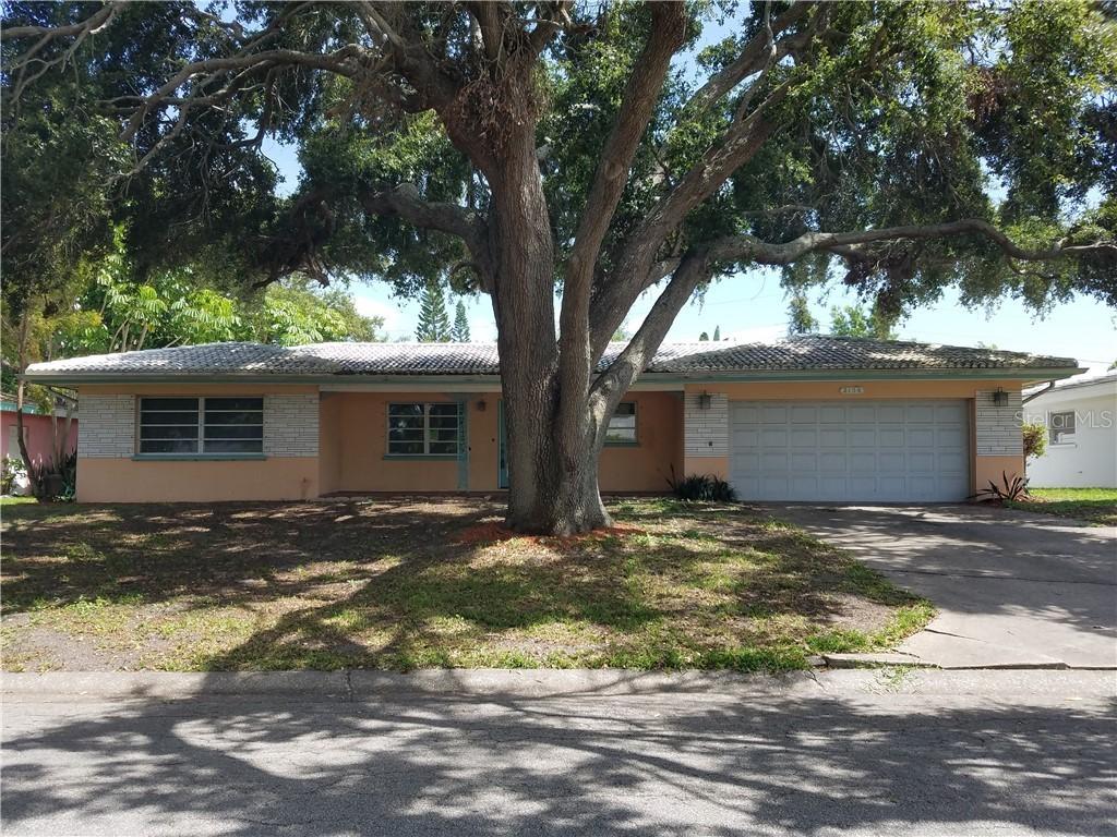 2158 Indian Ave., Belleair Bluffs, FL 33770