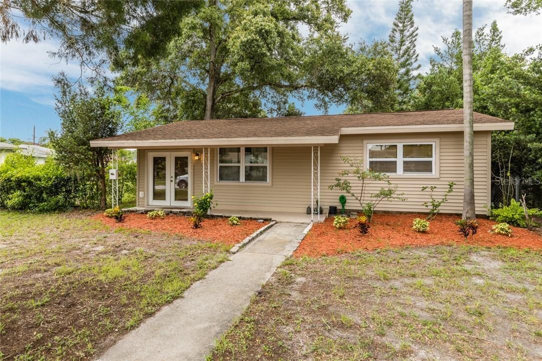 4636 10th Ave., St Petersburg, FL 33713