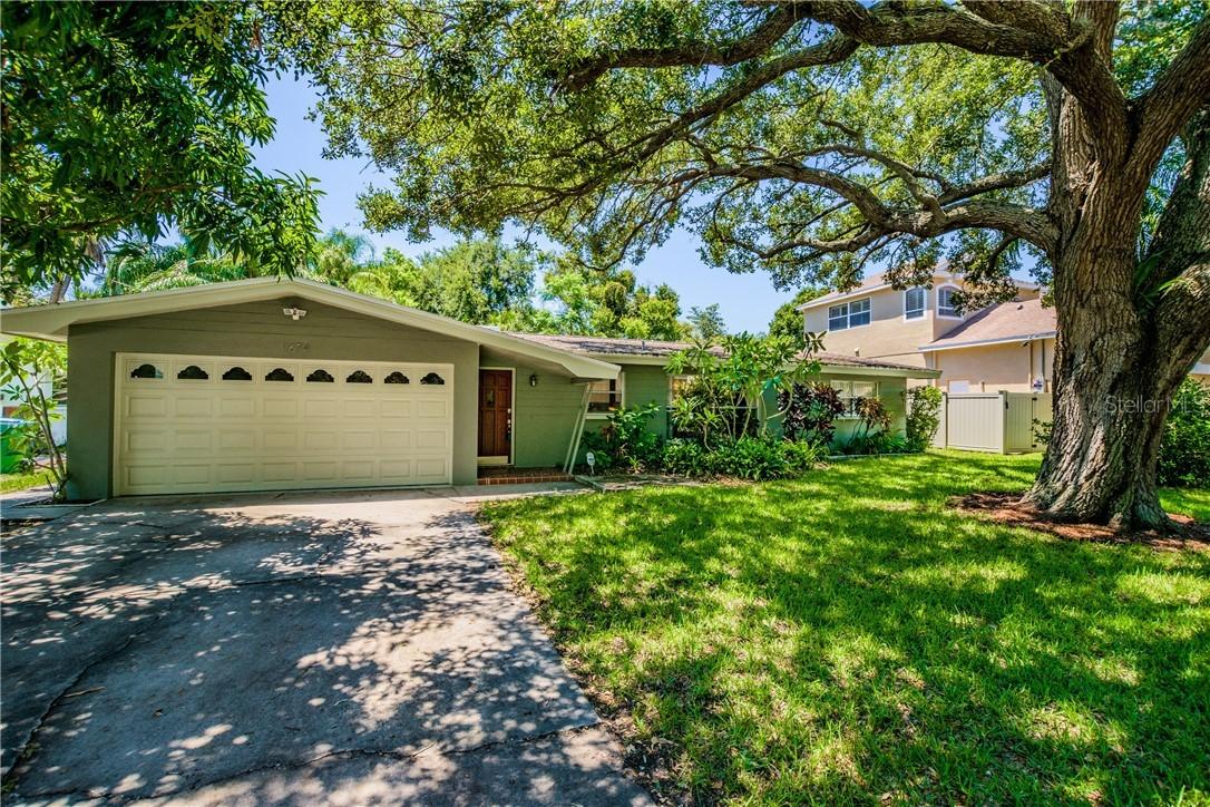 1674 Brookside Blvd., Largo, FL 33770