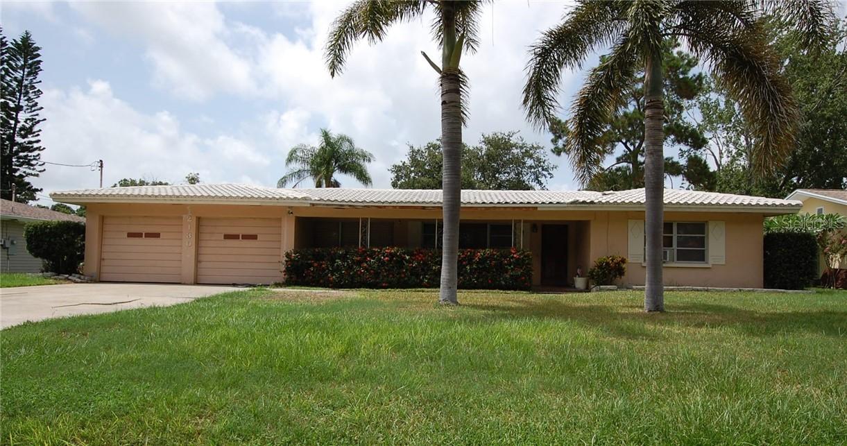 2130 Mckinley St., Clearwater, FL 33765