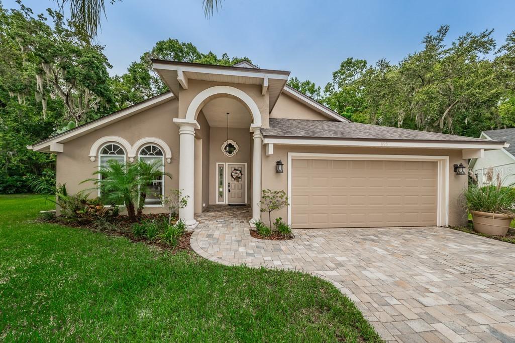 895 Crestridge Cir., Tarpon Springs, FL 34688