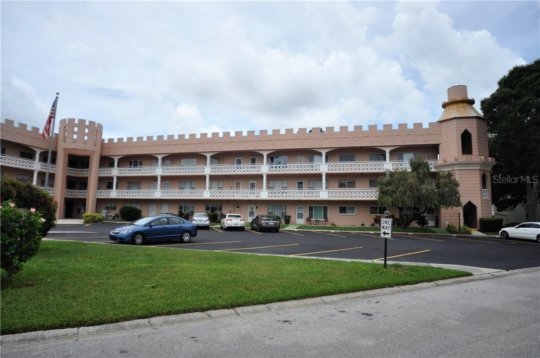 2457 Ecuadorian Way #81, Clearwater, FL 33763