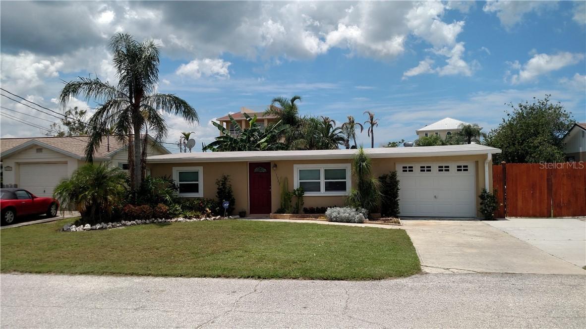 13923 Barnard Ave., Hudson, FL 34667