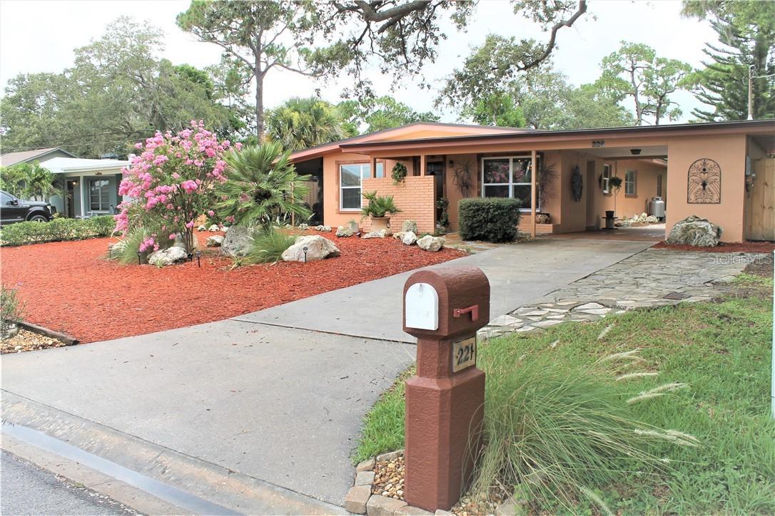 221 Westwinds Dr., Palm Harbor, FL 34683