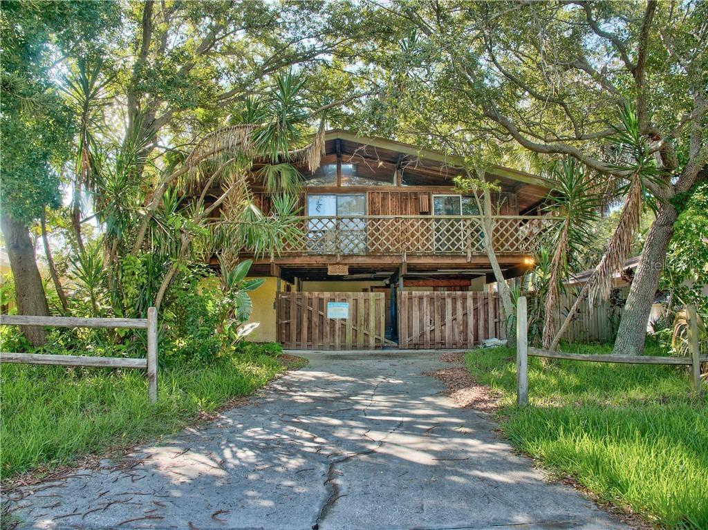 1942 New Hampshire Ave., St Petersburg, FL 33703