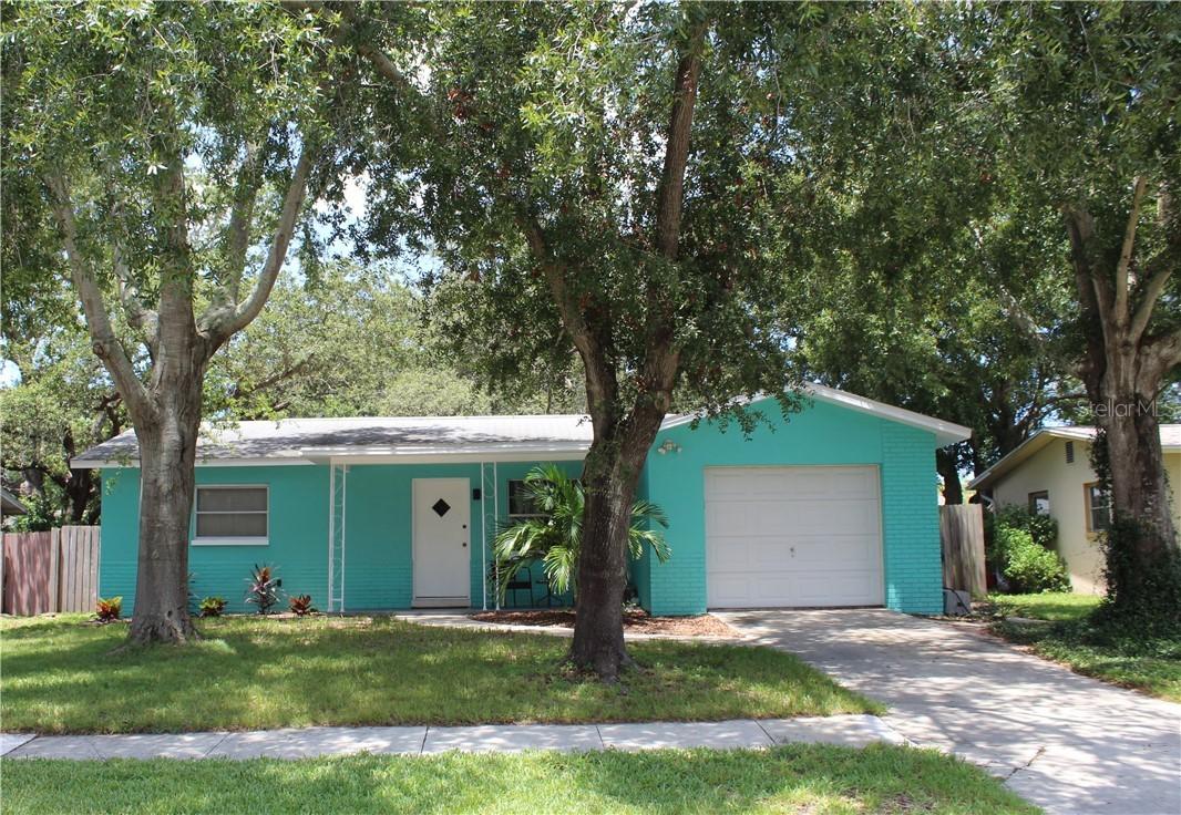 1019 San Remo Dr., Largo, FL 33770