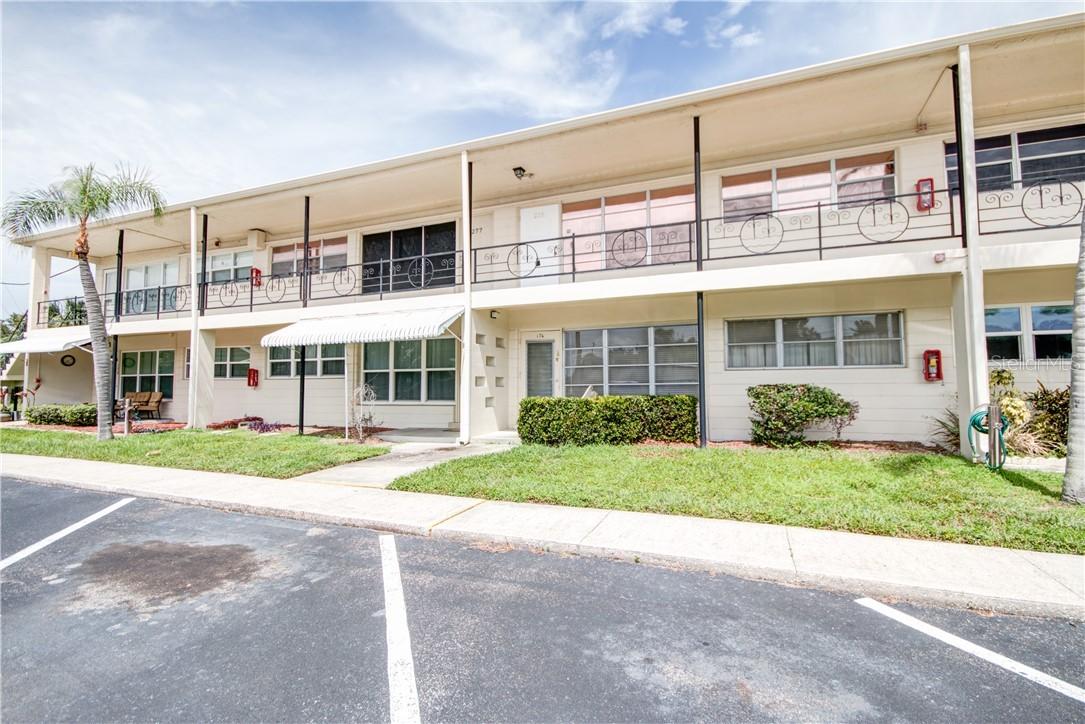 4153 58th St. #276, Kenneth City, FL 33709