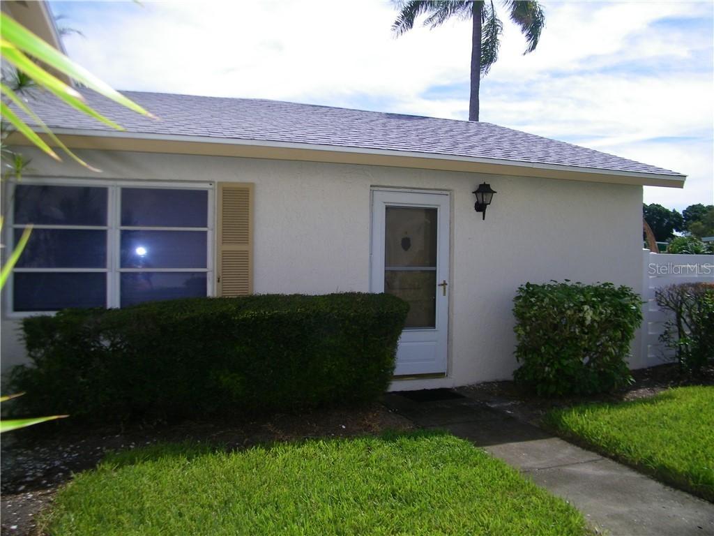 3244 38th Way #G, St Petersburg, FL 33711