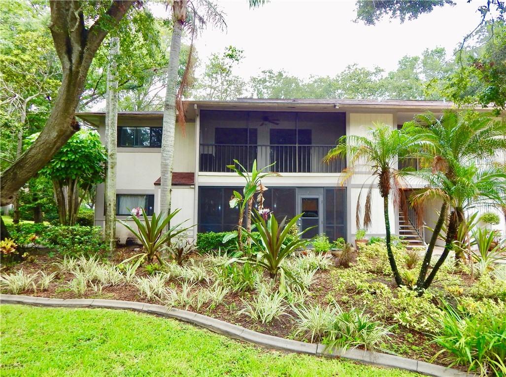 3205 Fox Chase Cir. #201, Palm Harbor, FL 34683
