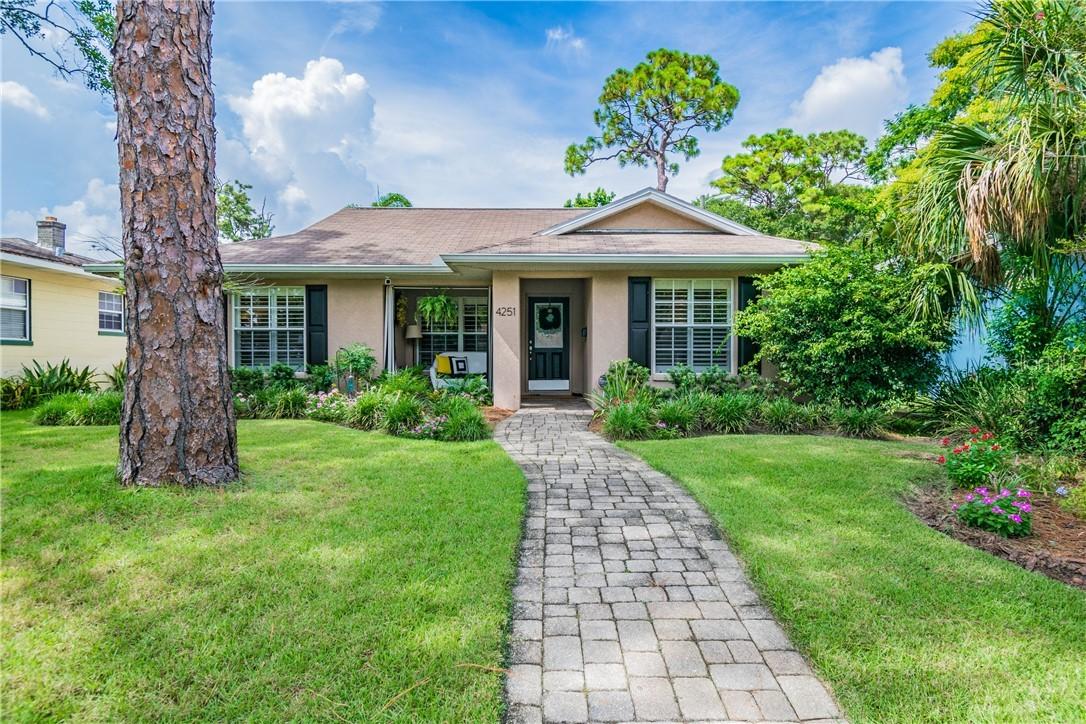 4251 3rd Ave., St Petersburg, FL 33711