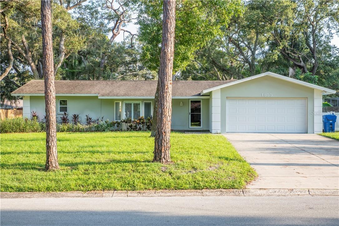 1855 Oak Park Dr., Clearwater, FL 33764
