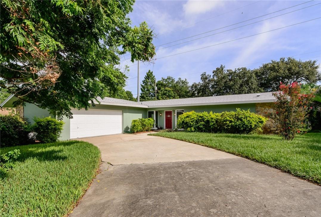 1606 Souvenir Dr., Clearwater, FL 33755