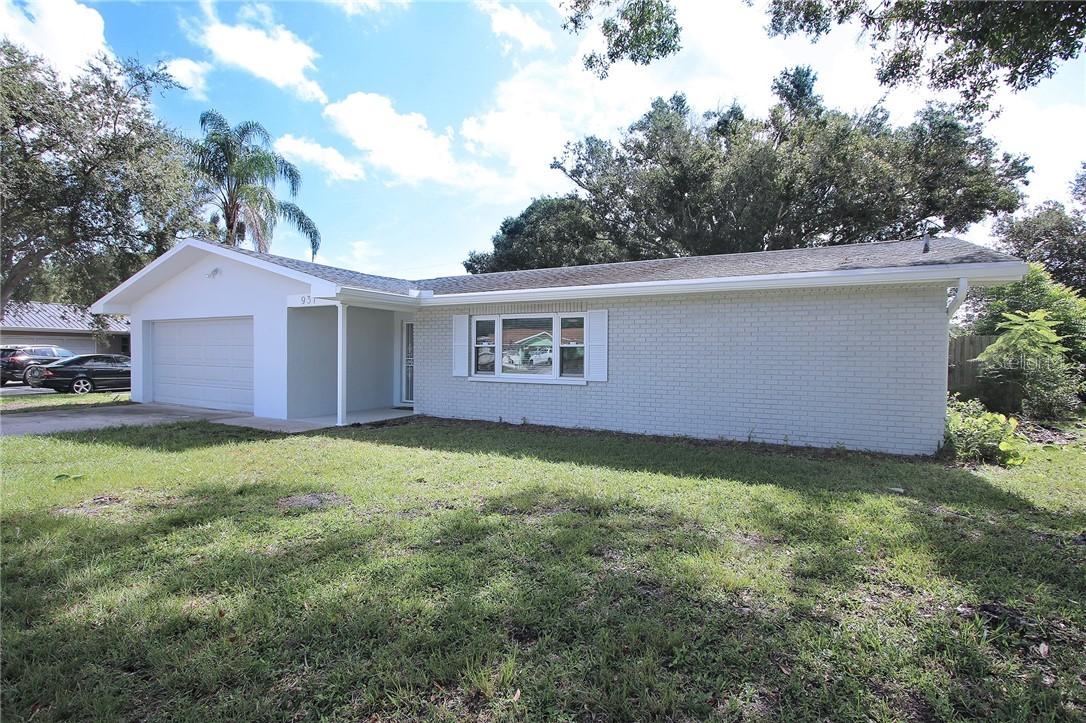 937 Keene Rd., Largo, FL 33771