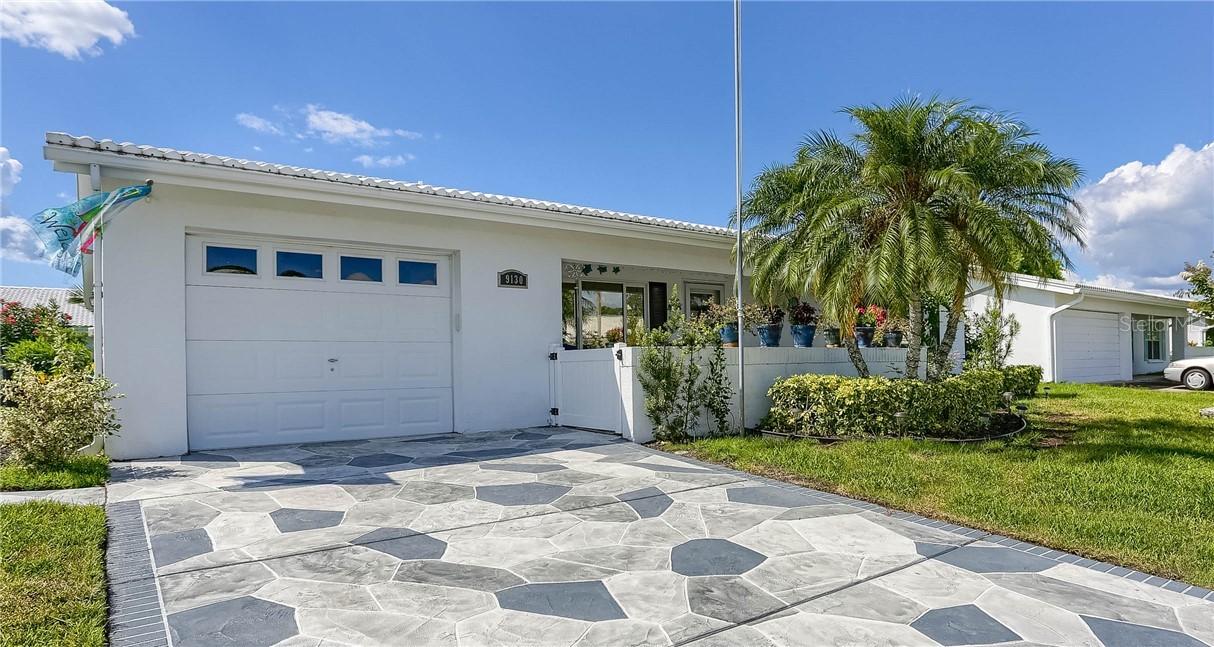 9130 42nd St., Pinellas Park, FL 33782