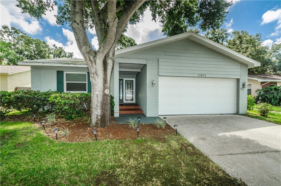 12891 Pineway Dr., Largo, FL 33773