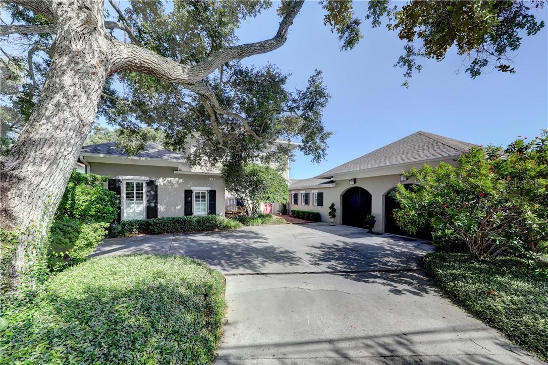 304 Harbor View Ln., Largo, FL 33770