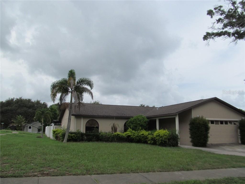 852 Crystal Dr., Palm Harbor, FL 34683