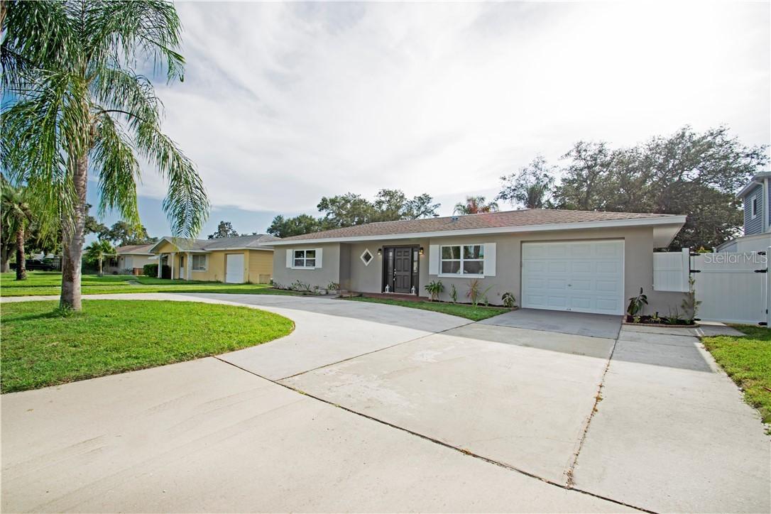 6518 115th Ln., Seminole, FL 33772