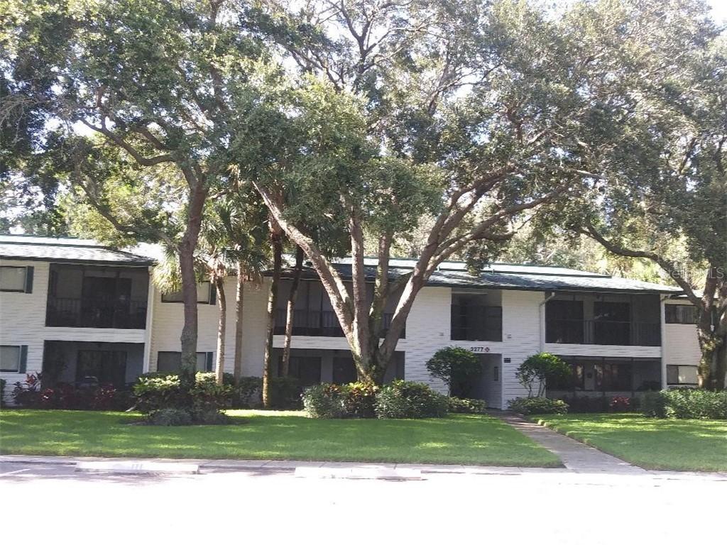 3277 Fox Chase Cir. #210, Palm Harbor, FL 34683