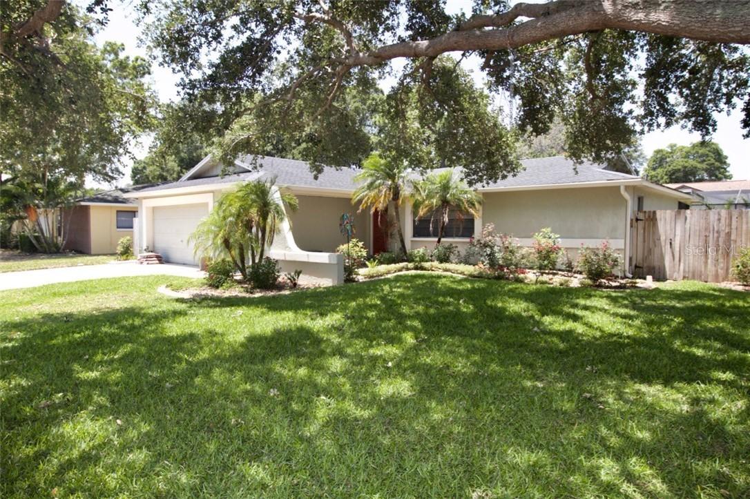 12944 98th St., Largo, FL 33773