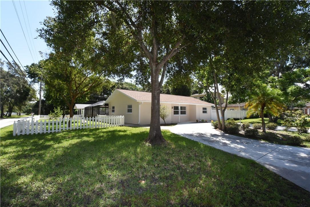 415 Oakmount Rd., Clearwater, FL 33765