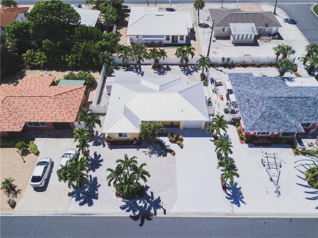 72 Lido Dr., St Pete Beach, FL 33706