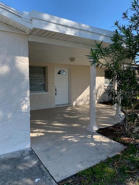 3425 Jackson Dr., Holiday, FL 34691