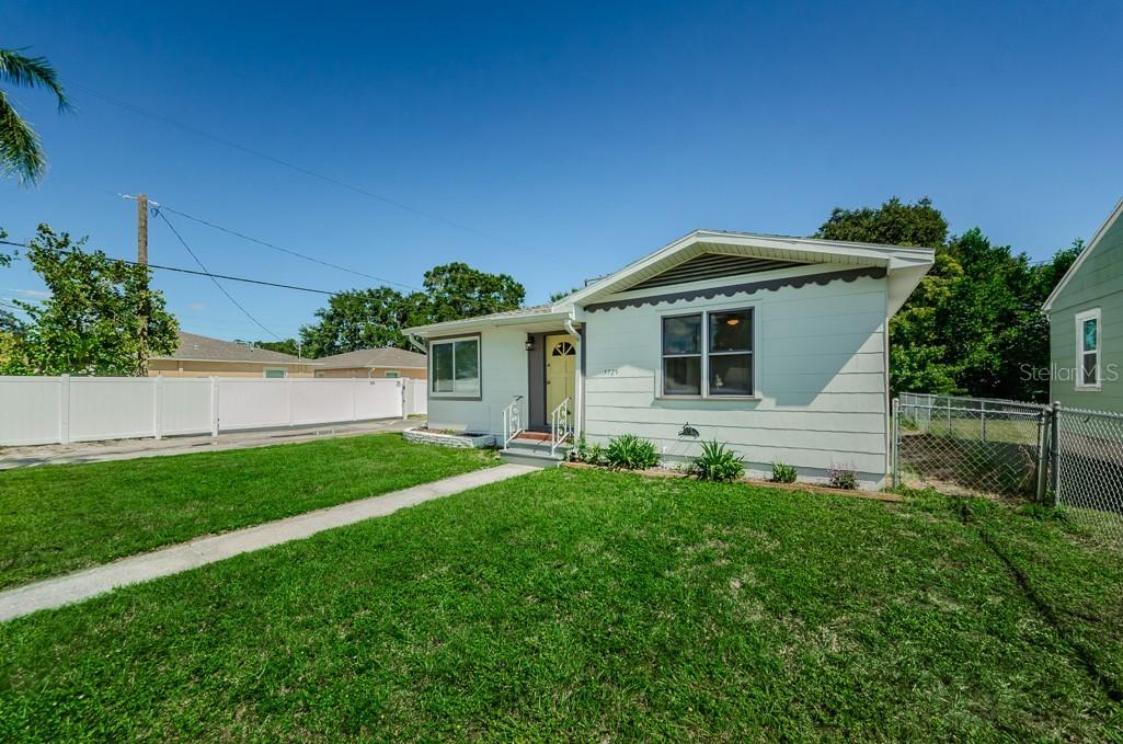 3725 17th St., St. Petersburg, FL 33713