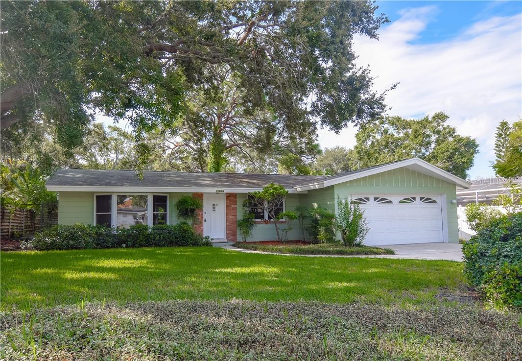 11684 Magnolia Ave., Seminole, FL 33772