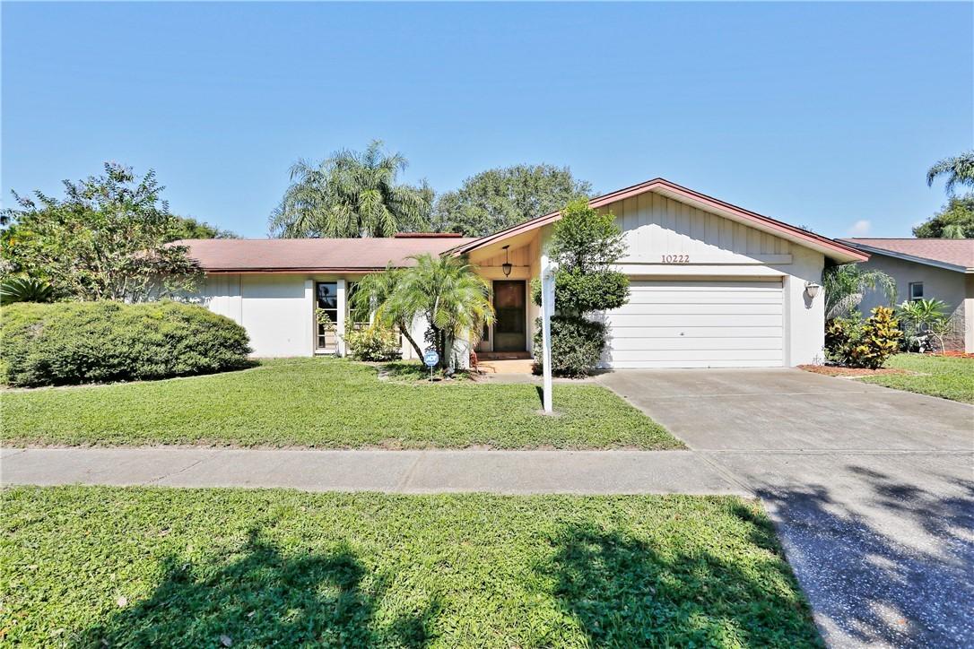 10222 95th St., Largo, FL 33777