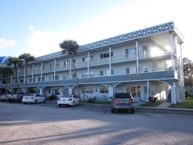 2381 Ecuadorian Way #51, Clearwater, FL 33763