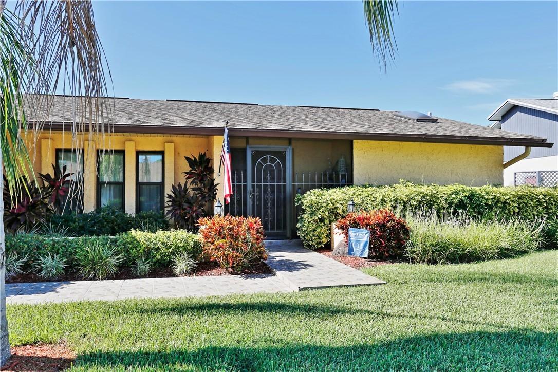 11416 Harborside Cir., Largo, FL 33773