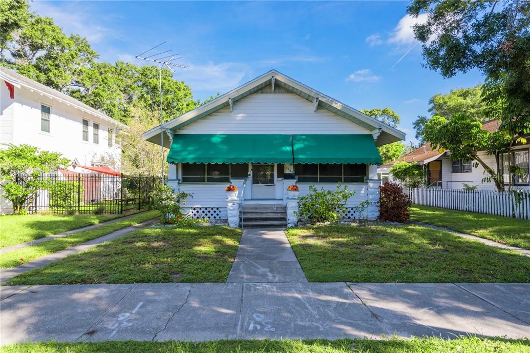 1045 21st Ave., St Petersburg, FL 33704