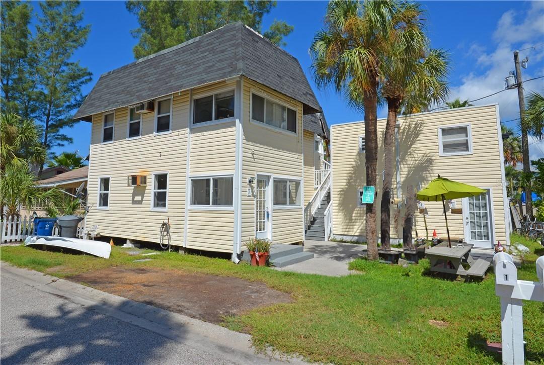 134 86th Ave., Treasure Island, FL 33706