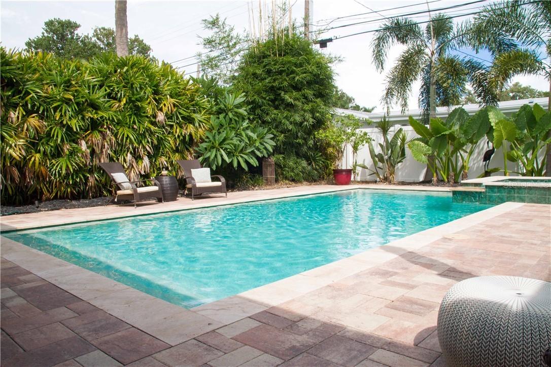 5088 43rd St., St Petersburg, FL 33711