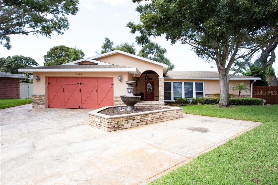 10484 138th St., Largo, FL 33774