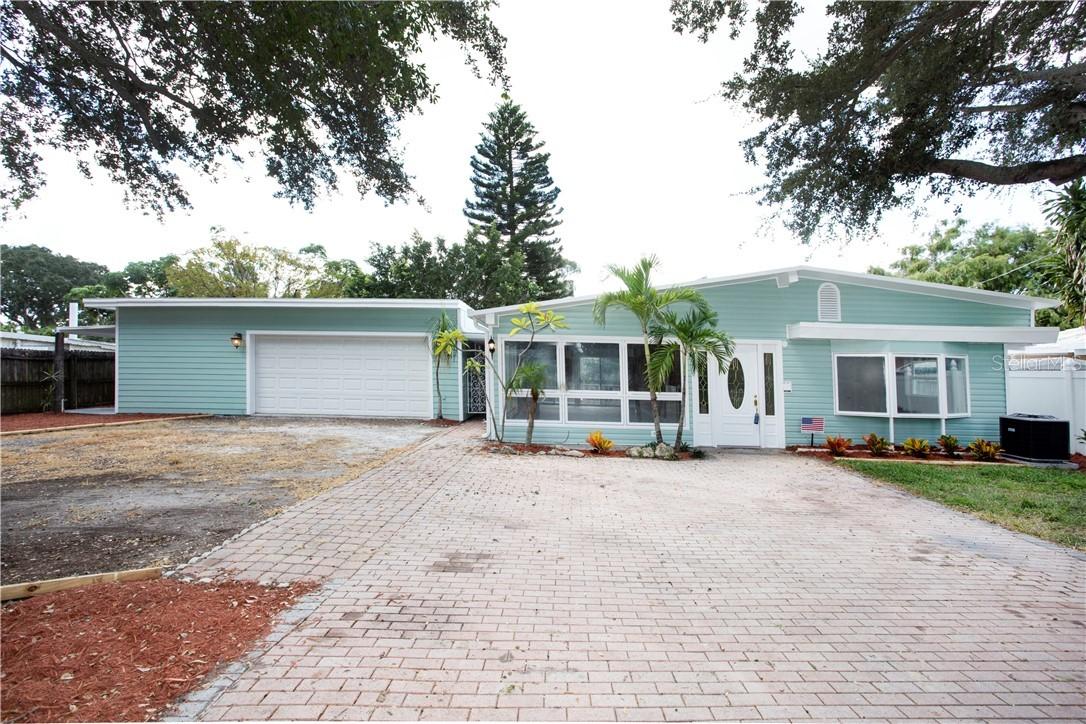 10952 61st Ave., Seminole, FL 33772