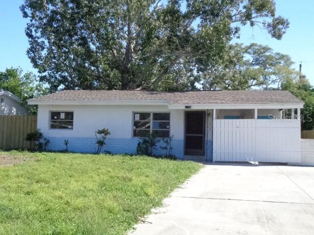 10931 109th St., Seminole, FL 33778