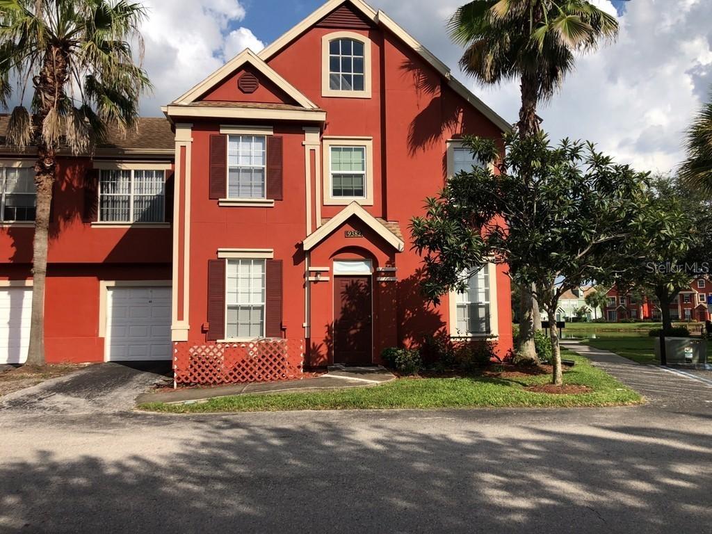 9382 Lake Chase Island Way, Tampa, FL 33626