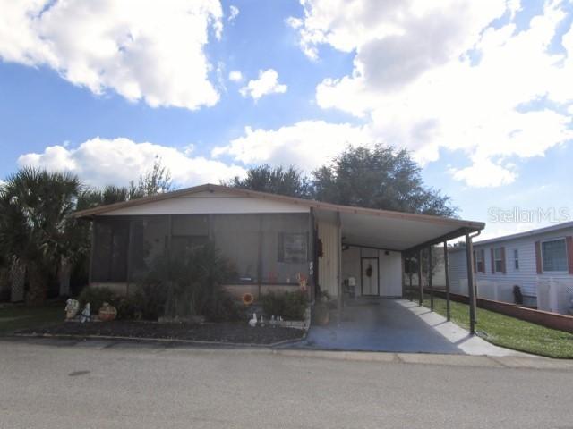 279 Pelican Dr., Oldsmar, FL 34677