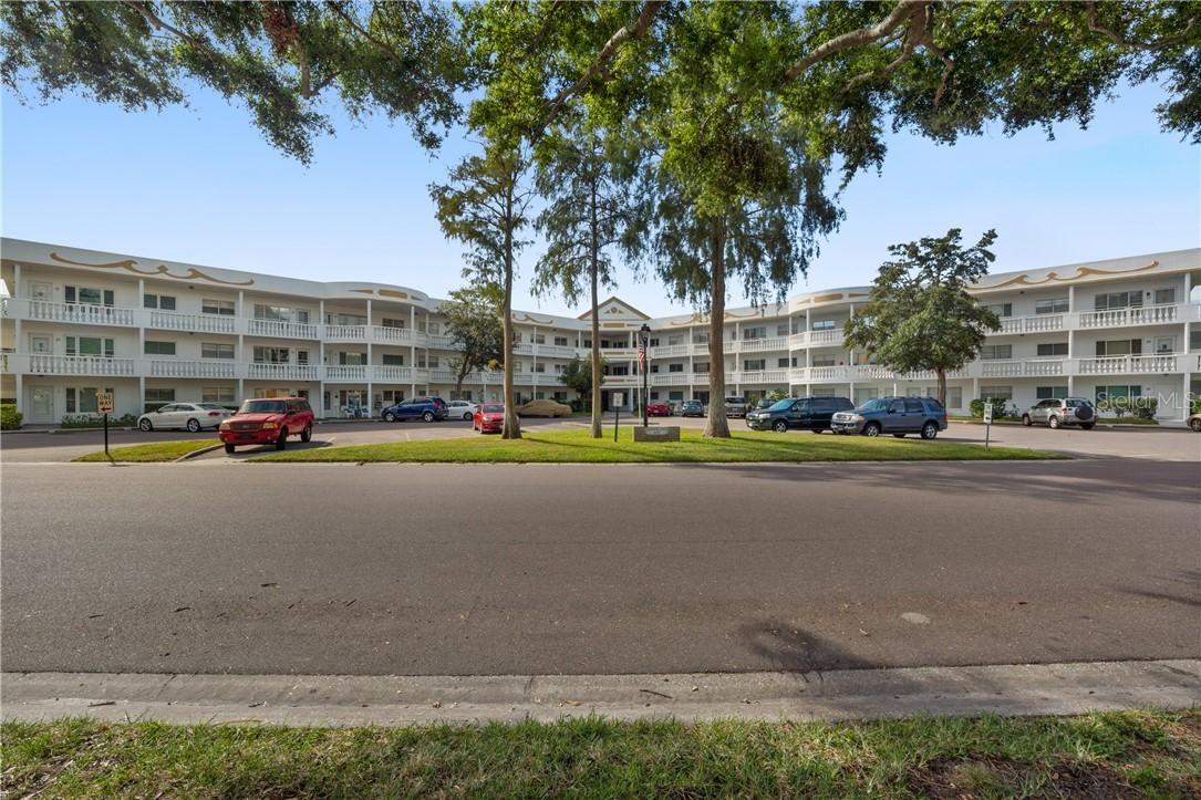 2429 Ecuadorian Way #61, Clearwater, FL 33763