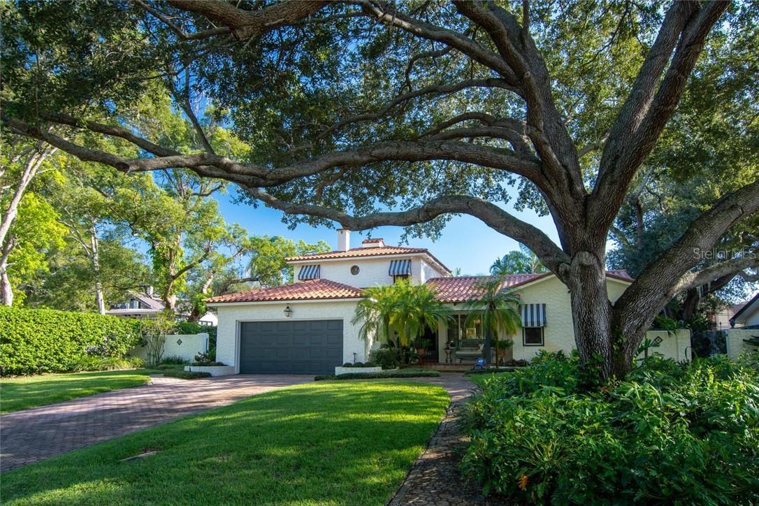 930 40th Ave., St Petersburg, FL 33703