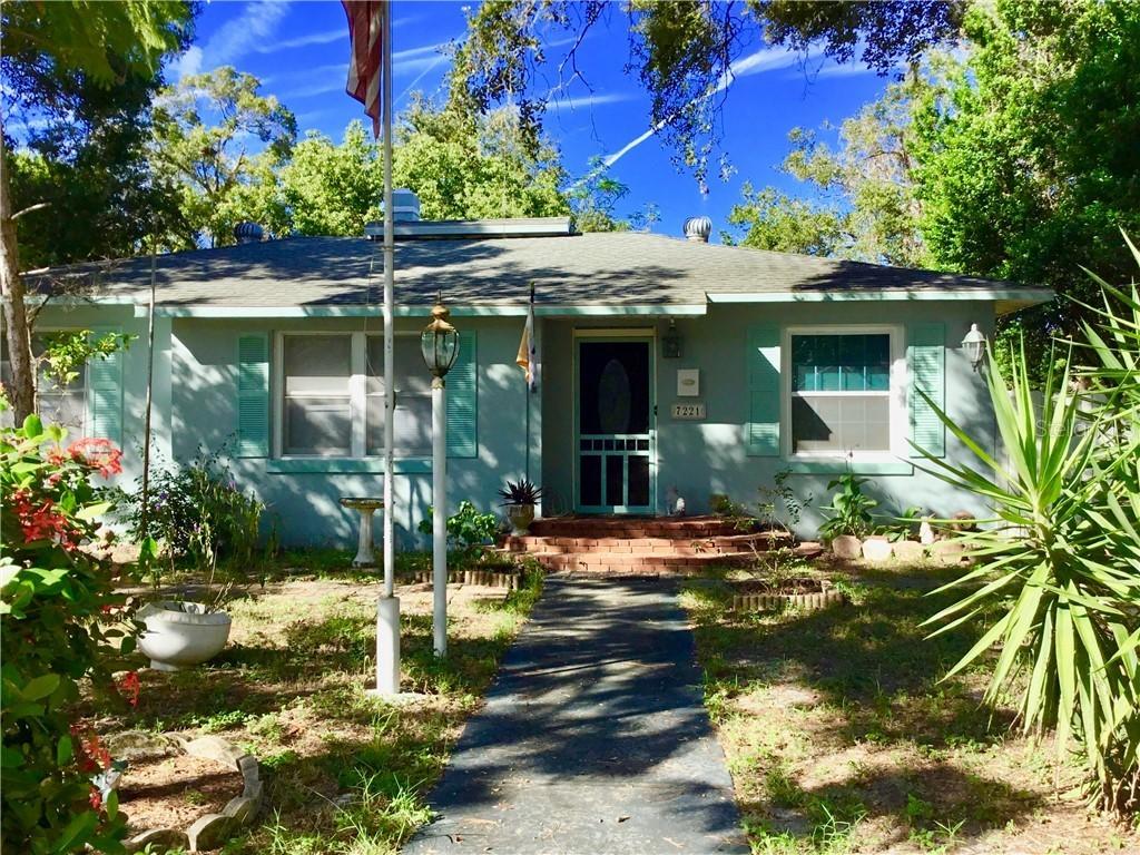 7221 2nd Ave., St Petersburg, FL 33710