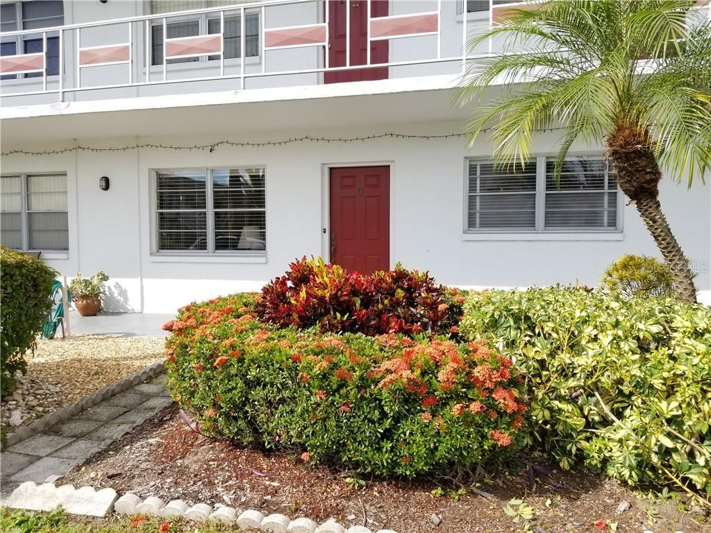 5850 18th St. #9, St Petersburg, FL 33714