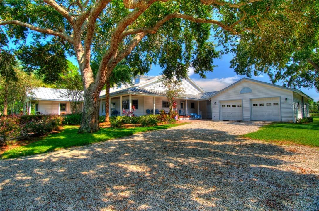 9380 102nd Ave., Seminole, FL 33777