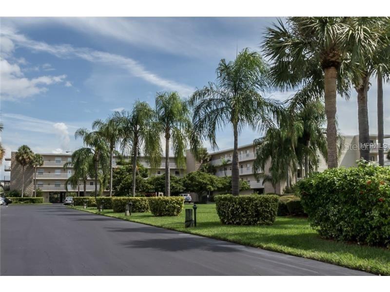 719 Pinellas Bayway #305, Tierra Verde, FL 33715